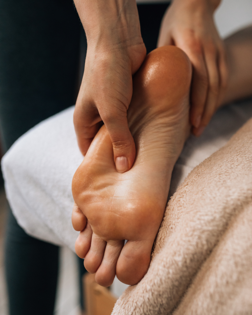 Massage thaï et massage ayurvédique à Montpellier pour retrouver détente et bien-être en été